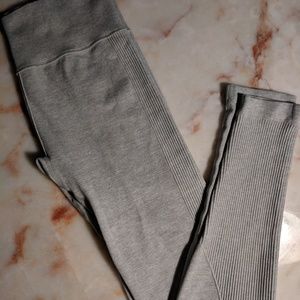Forever 21 light gray seamless leggings small